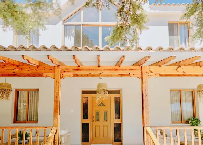 Yonik Farm - Detox Retreat In Nature * ミリオウ