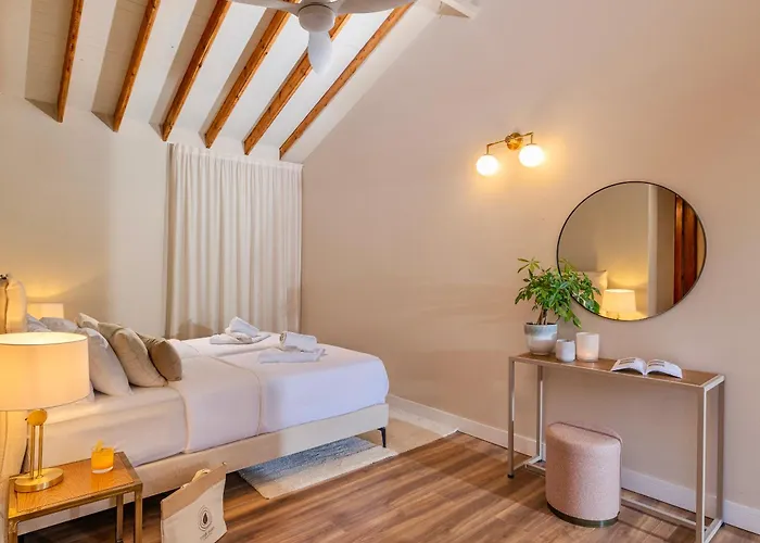 Yonik Farm - Detox Retreat In Nature ロッジ ミリオウ